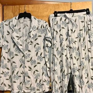 Women’s pajama set